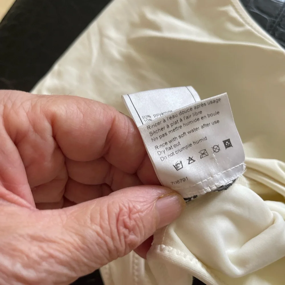 VINTAGE CHANEL WHITE LOGO SWIMSUIT💝HP - Picture 9 of 14